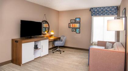 Hampton Inn Cleveland-Solon - image 14