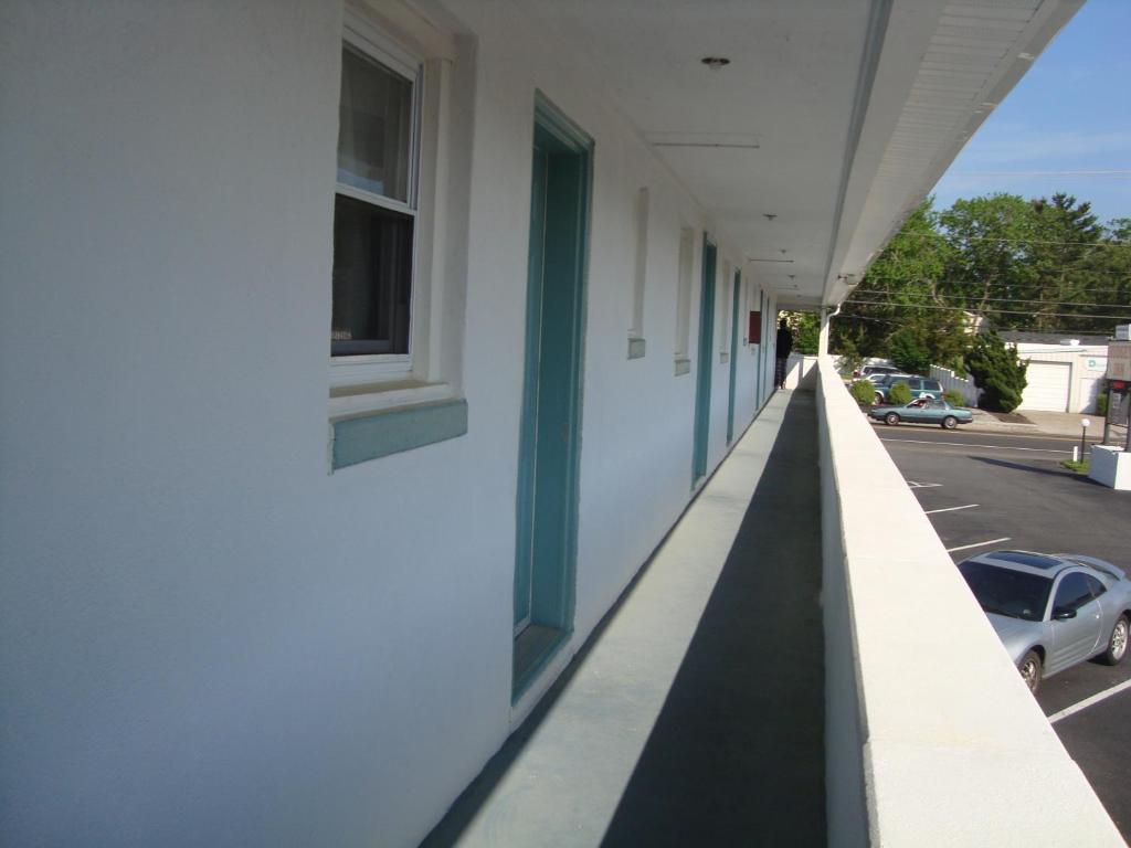 Budget Inn Motel Suites Somers Point - image 5