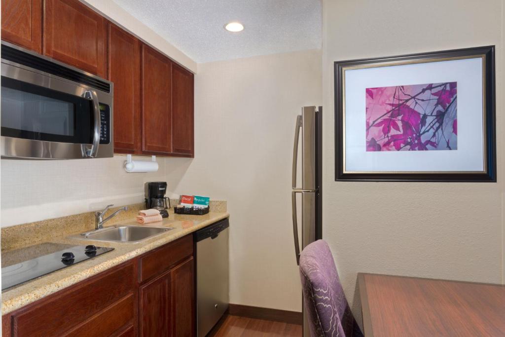 Homewood Suites by Hilton Somerset - image 4