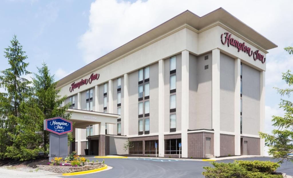 Hampton Inn Somerset - main image