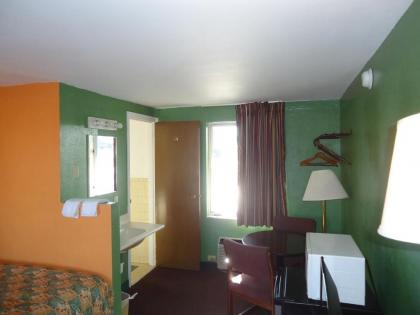 Budget Host Inn Somerset - image 15