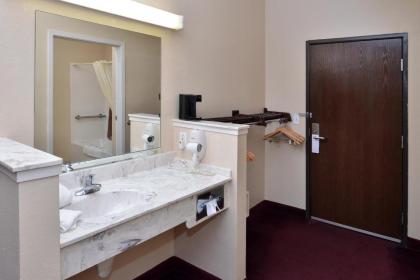 Americas Best Value Inn Somerville Texas - image 15