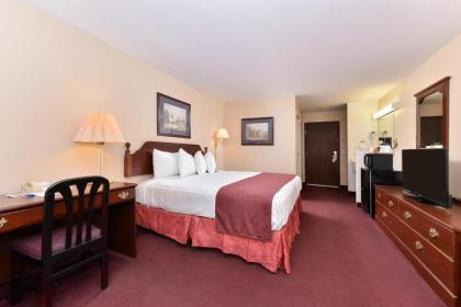 Americas Best Value Inn Somerville Texas - image 2