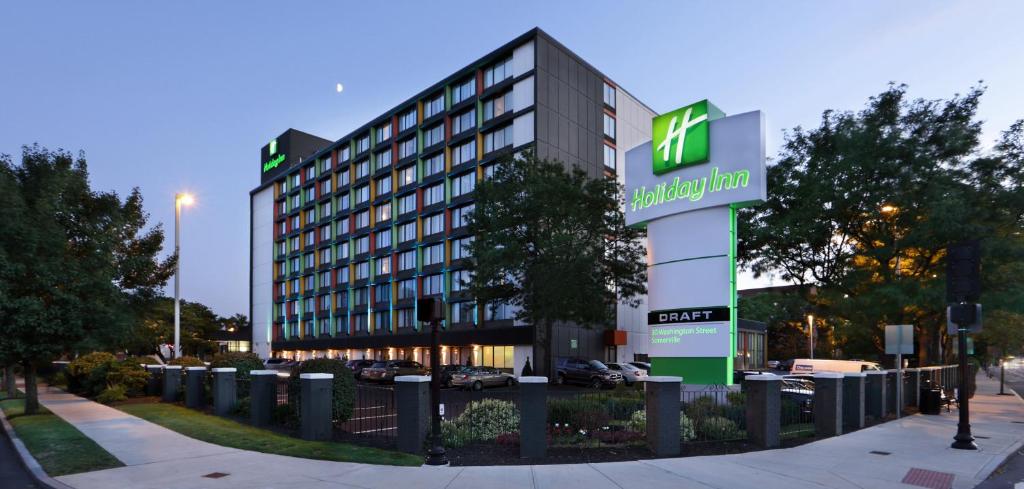 Holiday Inn Boston-Bunker Hill an IHG Hotel - main image