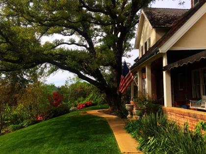 The Inn on Knowles Hill Bed & Breakfast Hotel - image 7