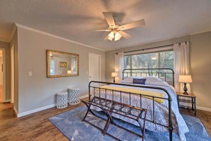 Bright Gold Country Home Pool Deck and Hot Tub! - image 5