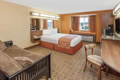 Microtel by Wyndham South Bend Notre Dame University - image 5