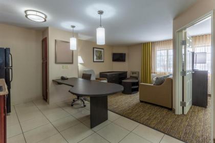 Candlewood Suites South Bend Airport an IHG Hotel - image 15