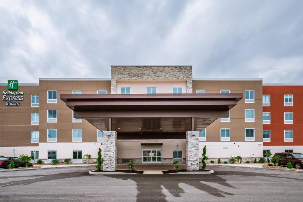 Holiday Inn Express & Suites South Bend - South an IHG Hotel - main image