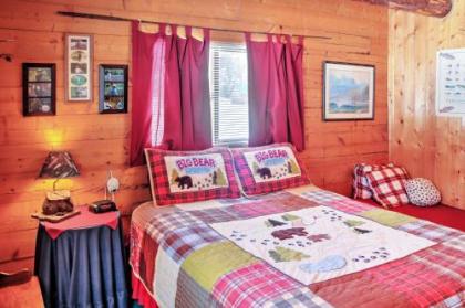 Authentic Cabin with Hot Tub in the San Juan Mtns! - image 2