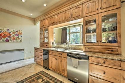 Elegant South Fork Abode Ski Fish and Hike! - image 16