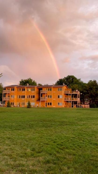 Lake Bluff Inn and Suites South Haven Michigan