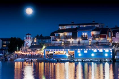 Hotel in South Haven Michigan