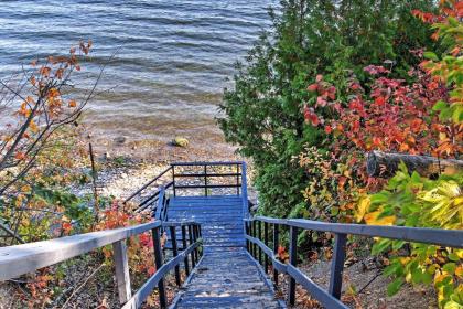 Stunning South Hero Home on Lake Champlain with Views - image 14