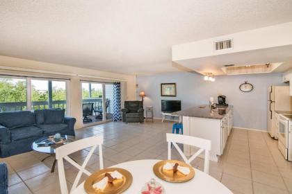 Intercoastal Beach Suite - image 11