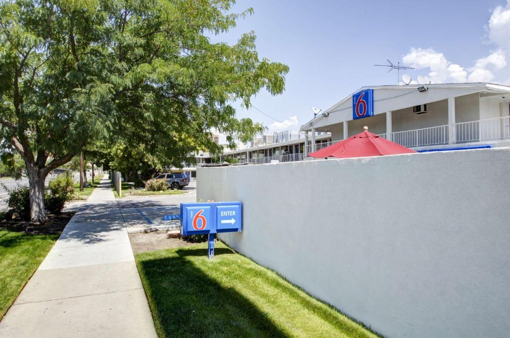 Motel 6-Salt Lake City UT - Downtown - image 5