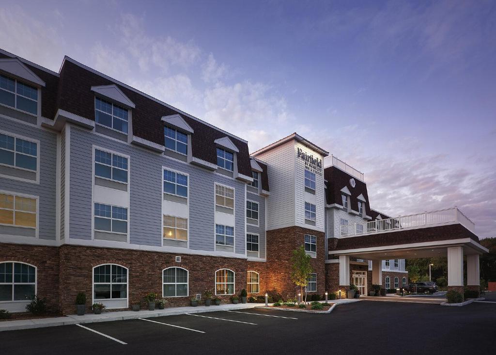 Fairfield Inn & Suites by Marriott South Kingstown Newport Area - main image