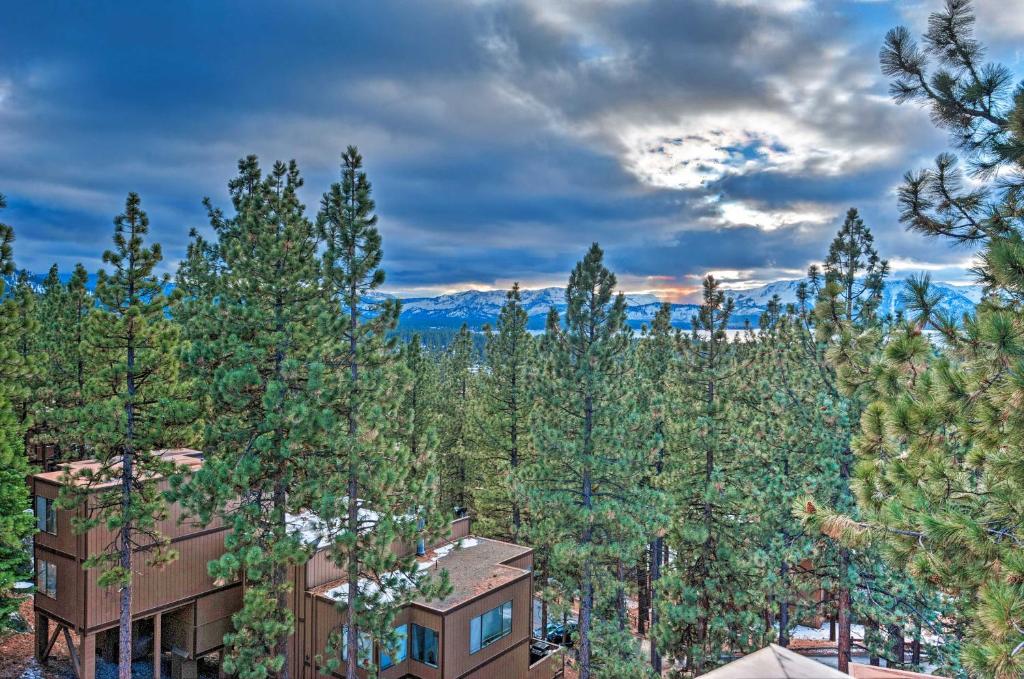 Tahoe Retreat with Views - 2 Miles to Nevada Beach! - image 7