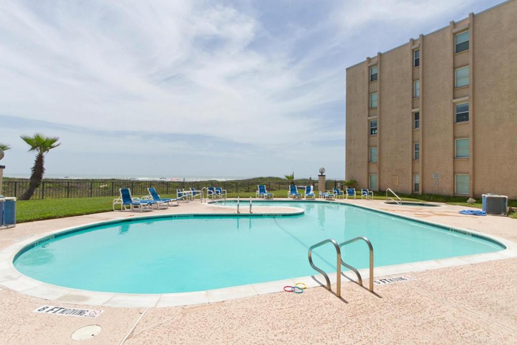 Beach House Condominiums by Padre Island Rentals - image 2