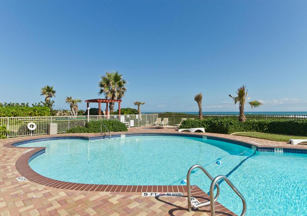 Aquarius Condominium by Padre Island Rentals - main image