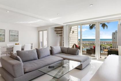 Rise and Sea! Beachfront condo in exclusive resort Spectacular shore views and landscapes! - image 1