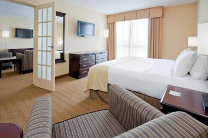 Holiday Inn South Plainfield-Piscataway an IHG Hotel - image 16