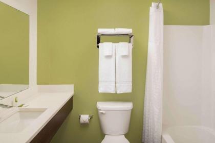 WoodSpring Suites South Plainfield - image 12