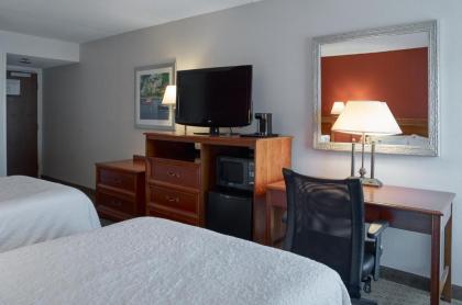 Hampton Inn Portland-Airport - image 18