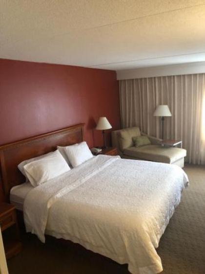 Hampton Inn Portland-Airport - image 20