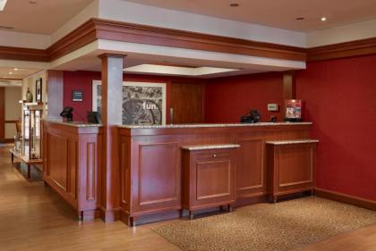 Hampton Inn Portland-Airport - image 6