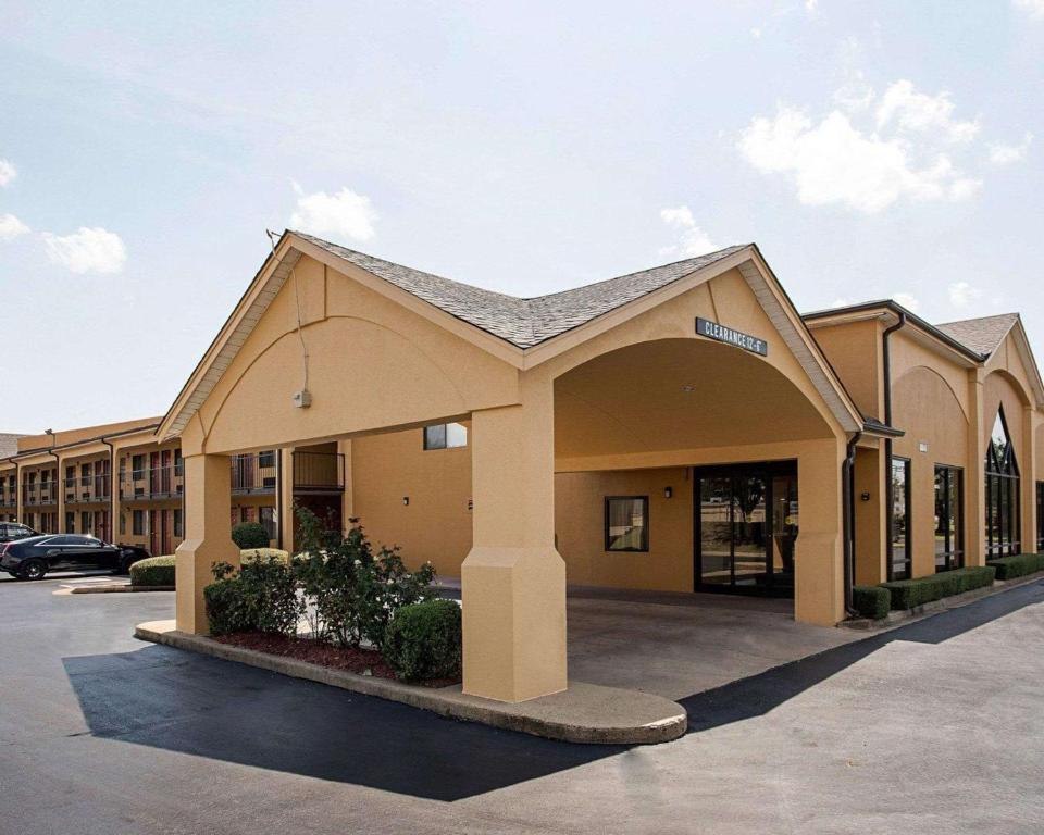 Quality Inn Southaven - Memphis South - image 4