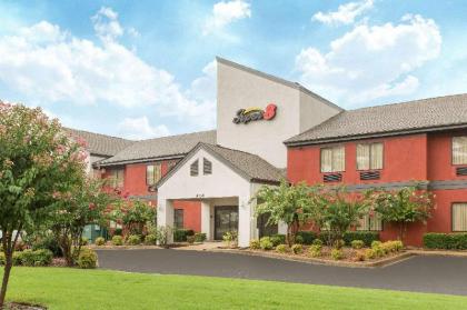 Super 8 by Wyndham Southaven - image 10