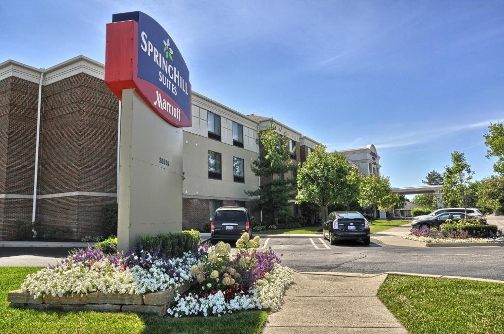 SpringHill Suites Detroit Southfield - main image