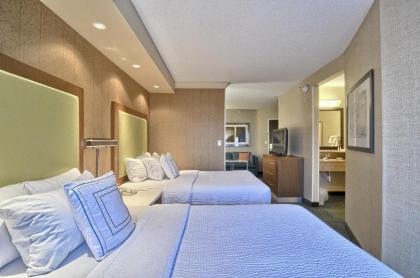 SpringHill Suites Detroit Southfield - image 9