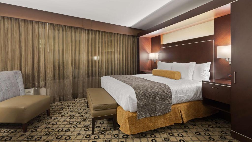 Best Western Premier Executive Residency Detroit Southfield Hotel - main image