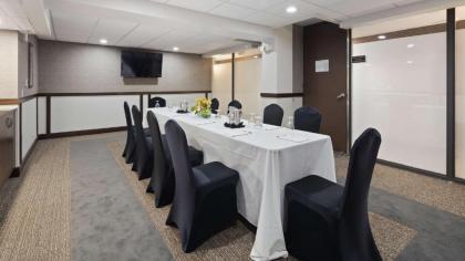 Best Western Premier Executive Residency Detroit Southfield Hotel - image 11