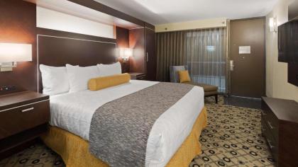 Best Western Premier Executive Residency Detroit Southfield Hotel - image 8