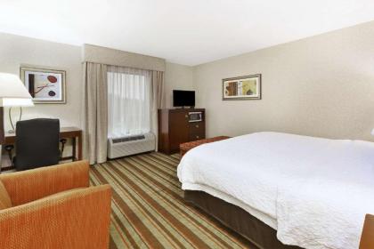 Hampton Inn Detroit/Southgate - image 13