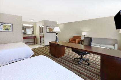 Hampton Inn Detroit/Southgate - image 14