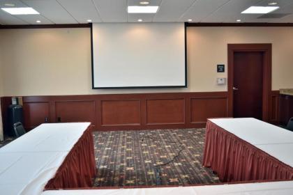 Hampton Inn Detroit/Southgate - image 5