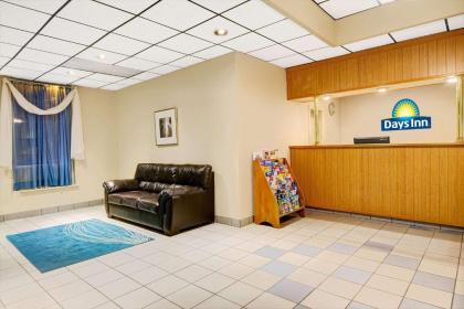 Days Inn by Wyndham Southington - image 6