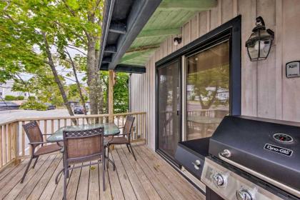 Renovated Southwest Harbor Cottage on a Dock! - image 12