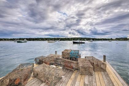 Renovated Southwest Harbor Cottage on a Dock! - image 3