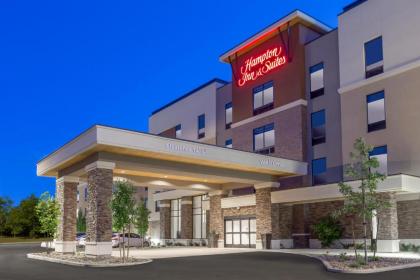 Hampton Inn & Suites Reno/Sparks - image 15