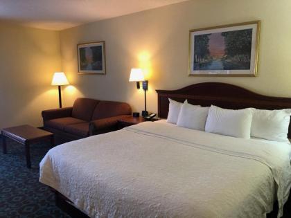 Hampton Inn Spartanburg Hotel - image 15