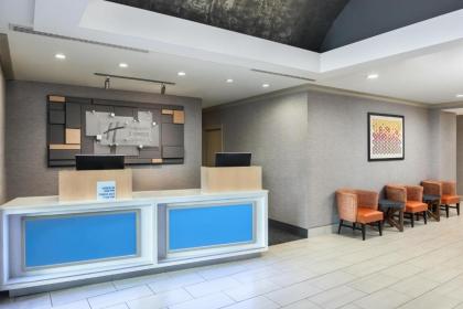 Holiday Inn Express & Suites I-26 & Us 29 At Westgate Mall an IHG Hotel - image 15