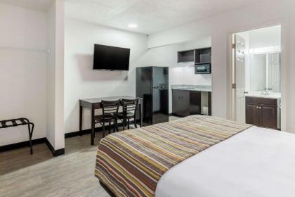 Suburban Extended Stay Hotel - image 14