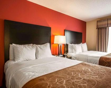 Comfort Suites At WestGate Mall - image 12