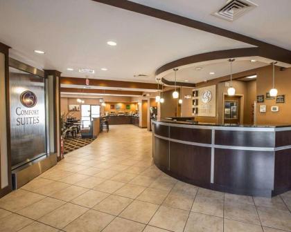 Comfort Suites At WestGate Mall - image 9