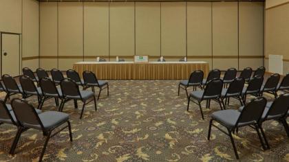 Holiday Inn Spearfish-Convention Center an IHG Hotel - image 4